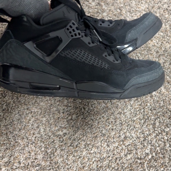 Jordan retros - Picture 1 of 1